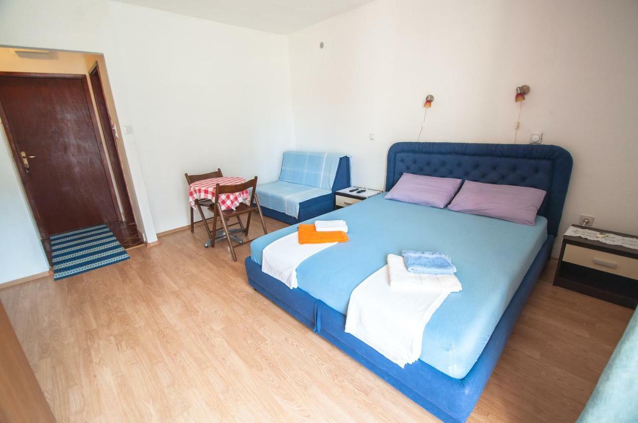 Apartments Milena Tivat Luaran gambar